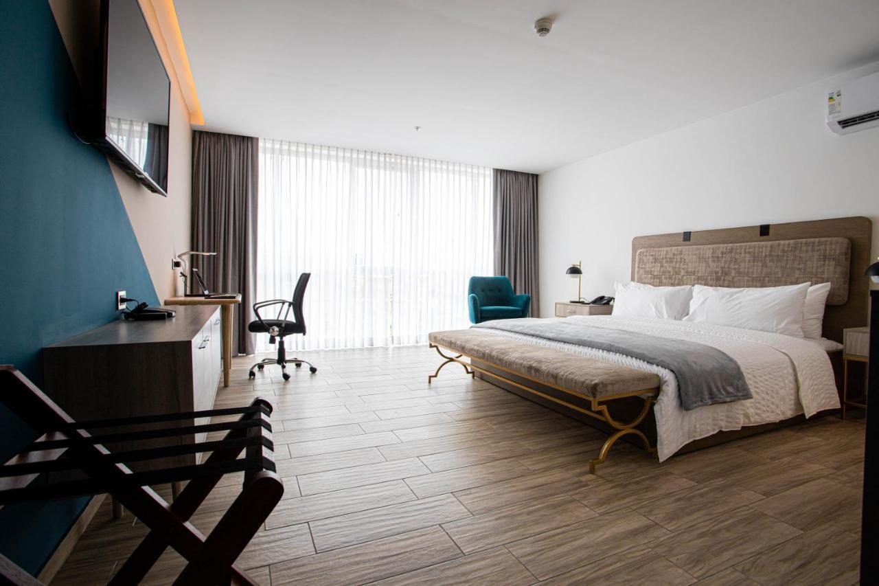 Hotel Puerto Pacifico Guayaquil Airport 외부 사진