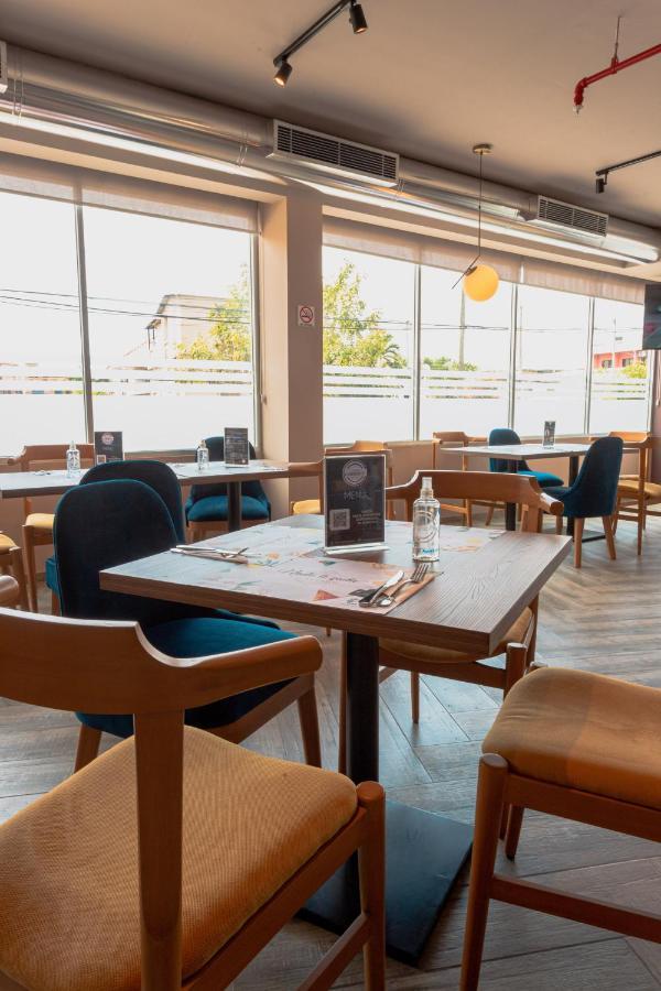 Hotel Puerto Pacifico Guayaquil Airport 외부 사진
