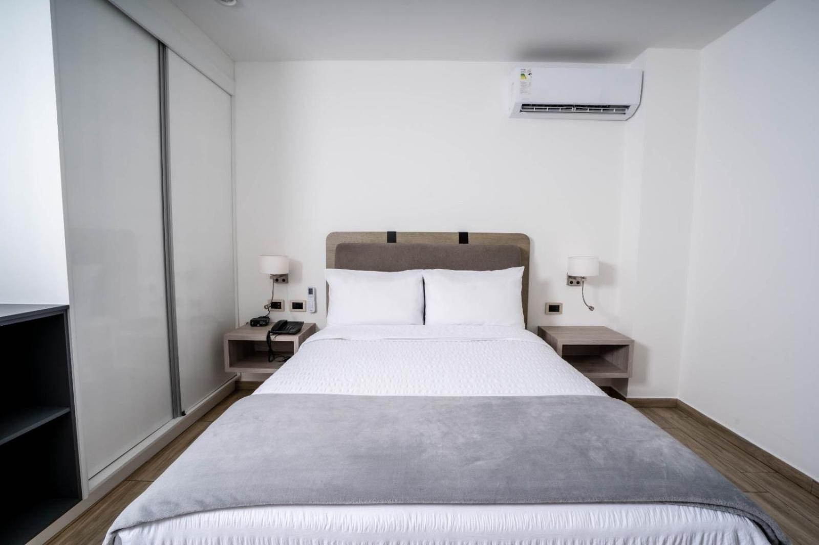 Hotel Puerto Pacifico Guayaquil Airport 외부 사진