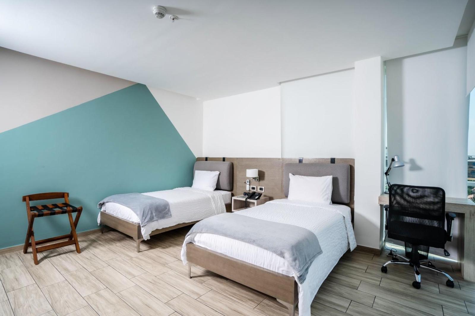 Hotel Puerto Pacifico Guayaquil Airport 외부 사진